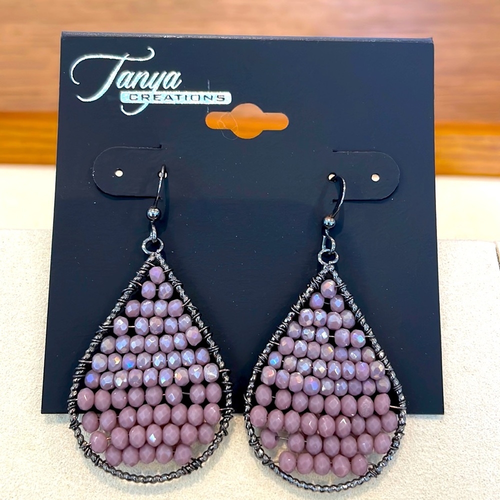Pink Beaded Teardrop Pendant Earrings BRAND NEW